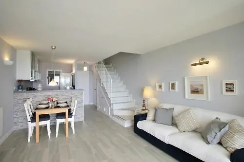 Hébergement de vacances Your Vacation Retreat Right On The Beach Casares Espagne
