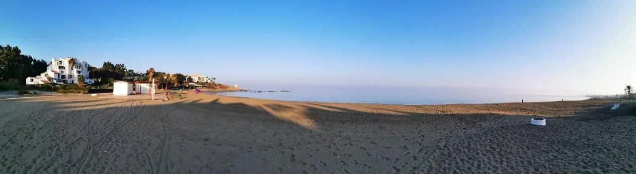 Your Vacation Retreat Right On The Beach Casares 0*,